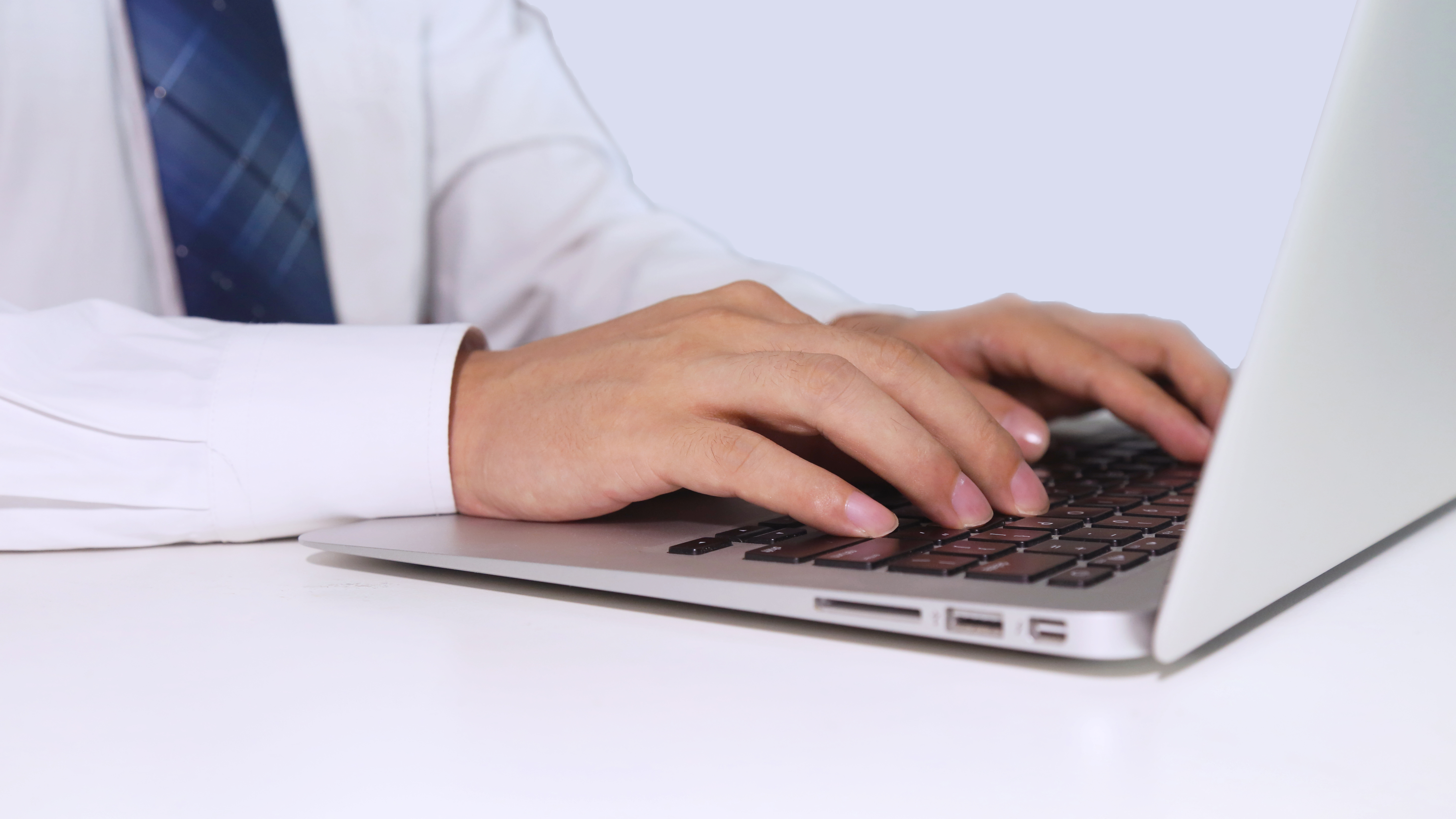 套現超10億元，高德紅外實控人黃立減持1.47%公司股份