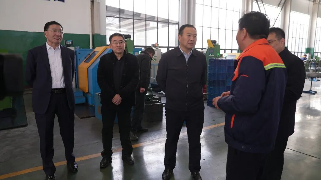 張秀山調(diào)研企業(yè)上市籌備工作